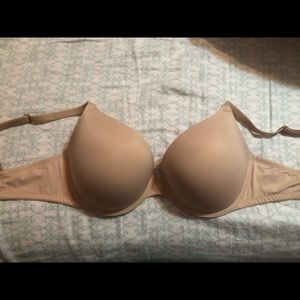 Victoria’s Secret PINK Wear Everywhere Push Up Bra